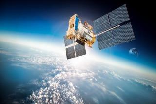آماده سازی ماهواره ناهید ۱ برای تحویل به پرتابگر